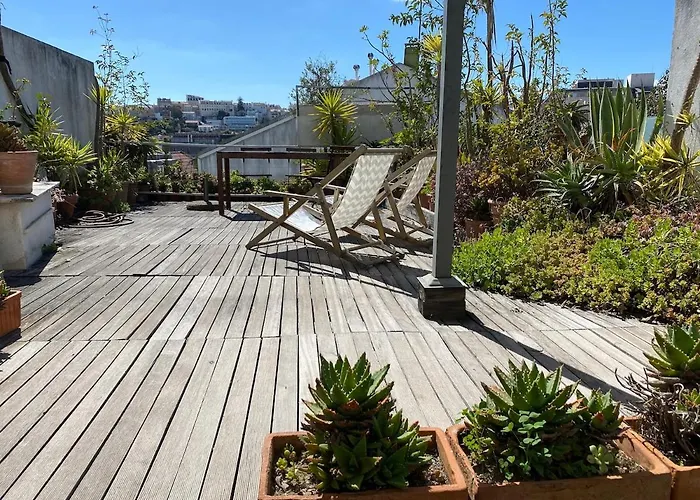 Terrace & Sunny - City Center, Quiet & Pratical